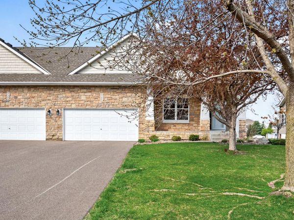 17281 Eagleview Drive, Unit 197, Farmington, MN 55024