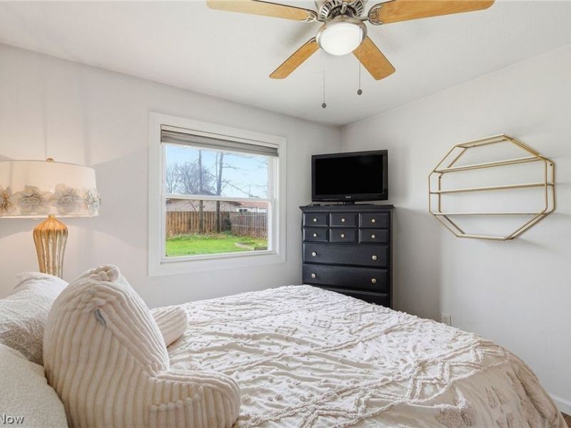 396 E 319 Street, Willowick, OH 44095 Photo 10