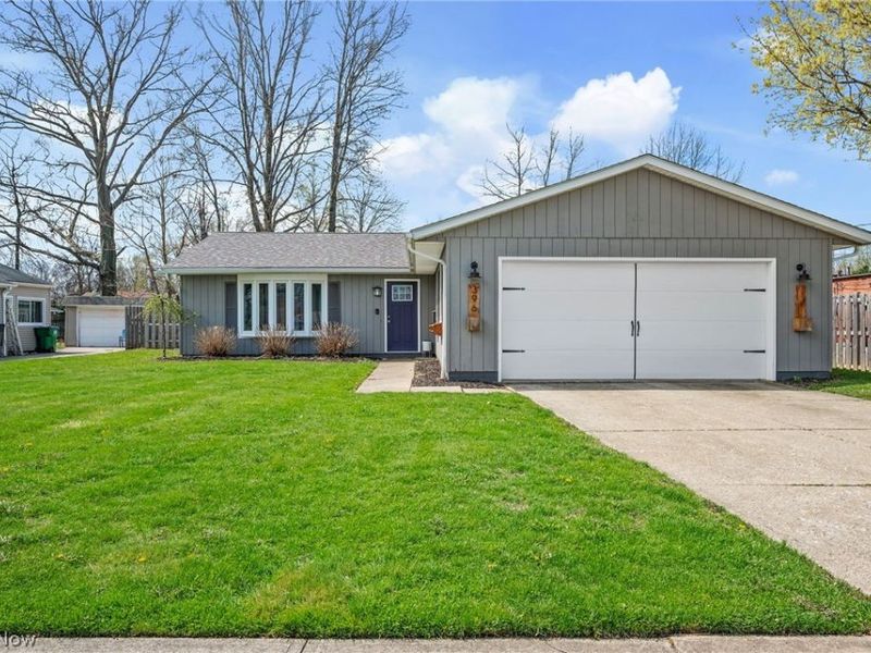 396 E 319 Street, Willowick, OH 44095 Photo 2