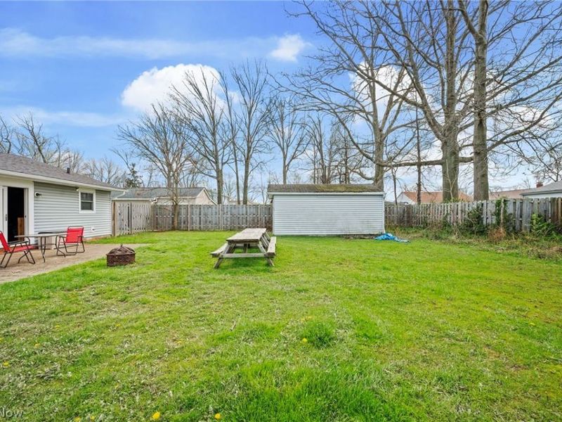 396 E 319 Street, Willowick, OH 44095 Photo 5