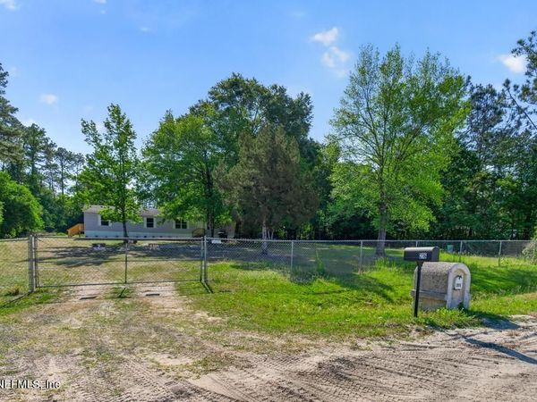 216 YUCCA Street, Middleburg, FL 32068