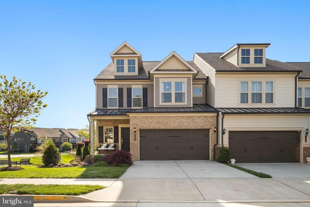 19877 Silvery Blue Terrace, Ashburn, VA 20147 Main Photo