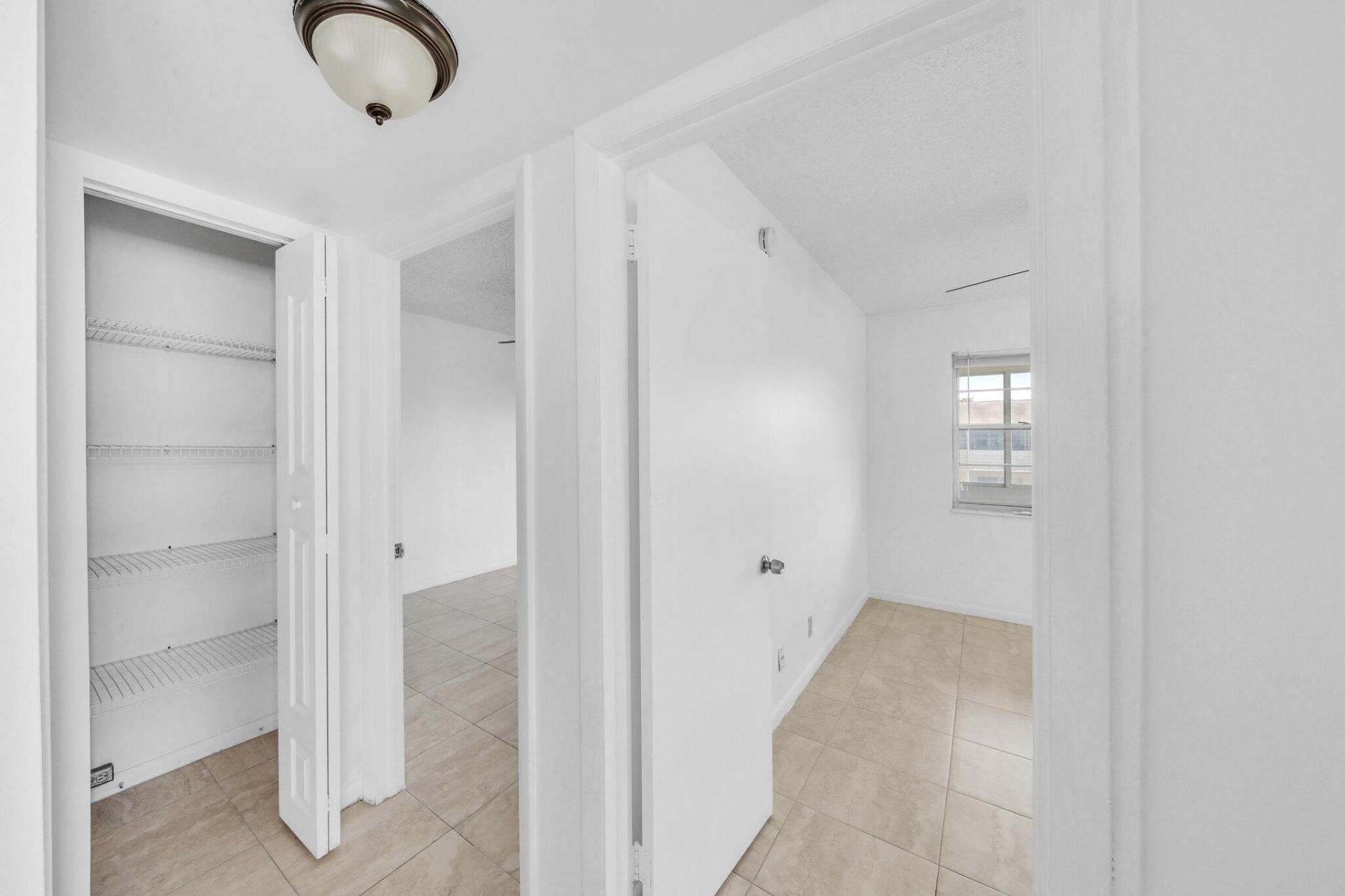 89 Canterbury D, West Palm Beach, FL 33417 Photo