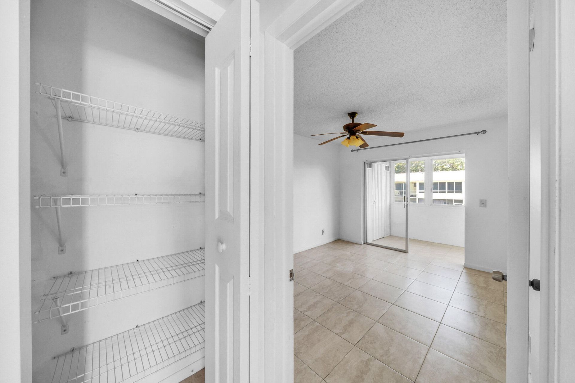 89 Canterbury D, West Palm Beach, FL 33417 Photo