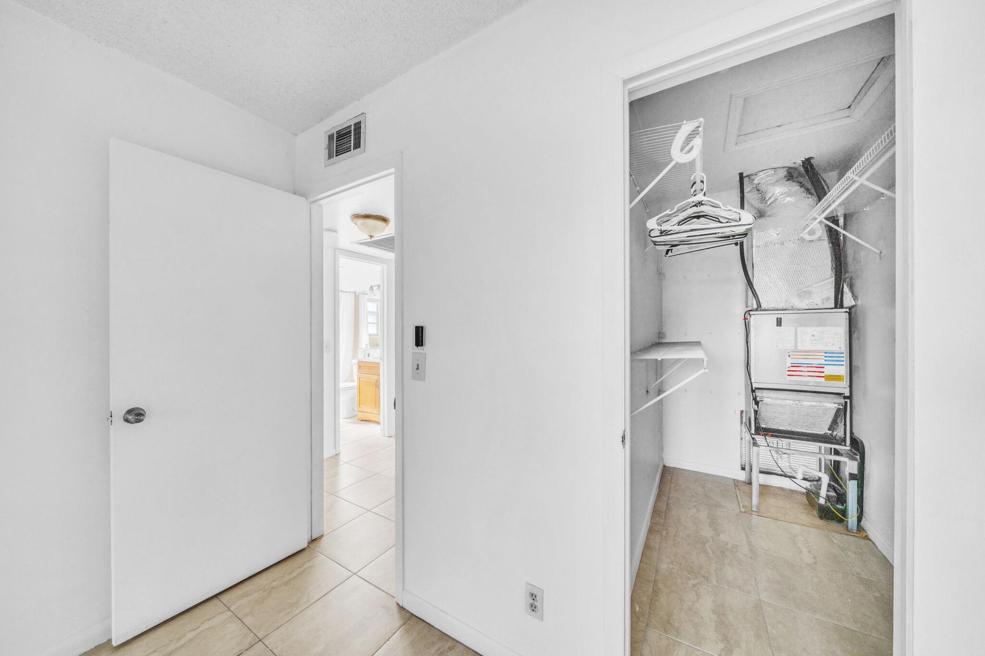 89 Canterbury D, West Palm Beach, FL 33417 Photo