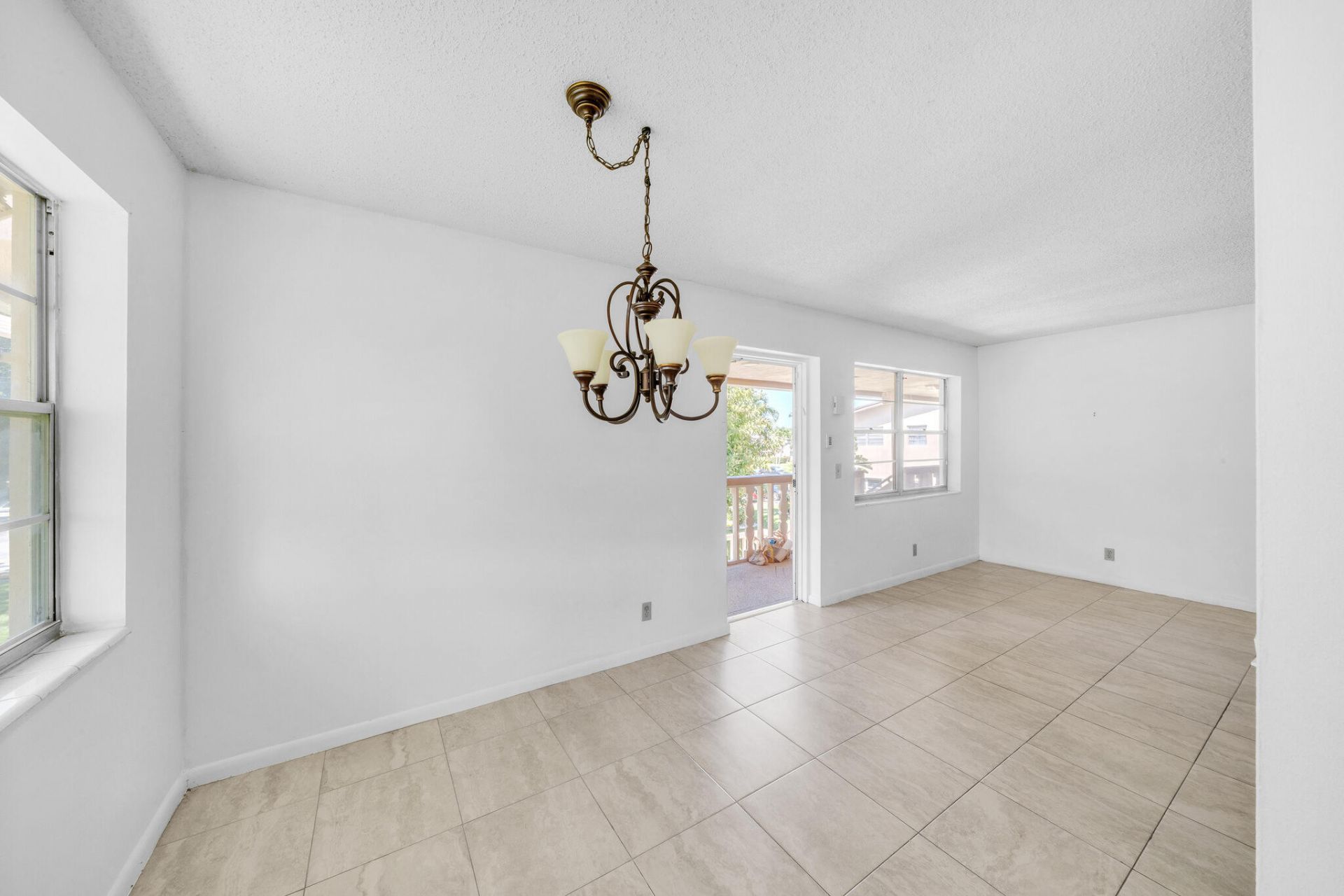 89 Canterbury D, West Palm Beach, FL 33417 Photo