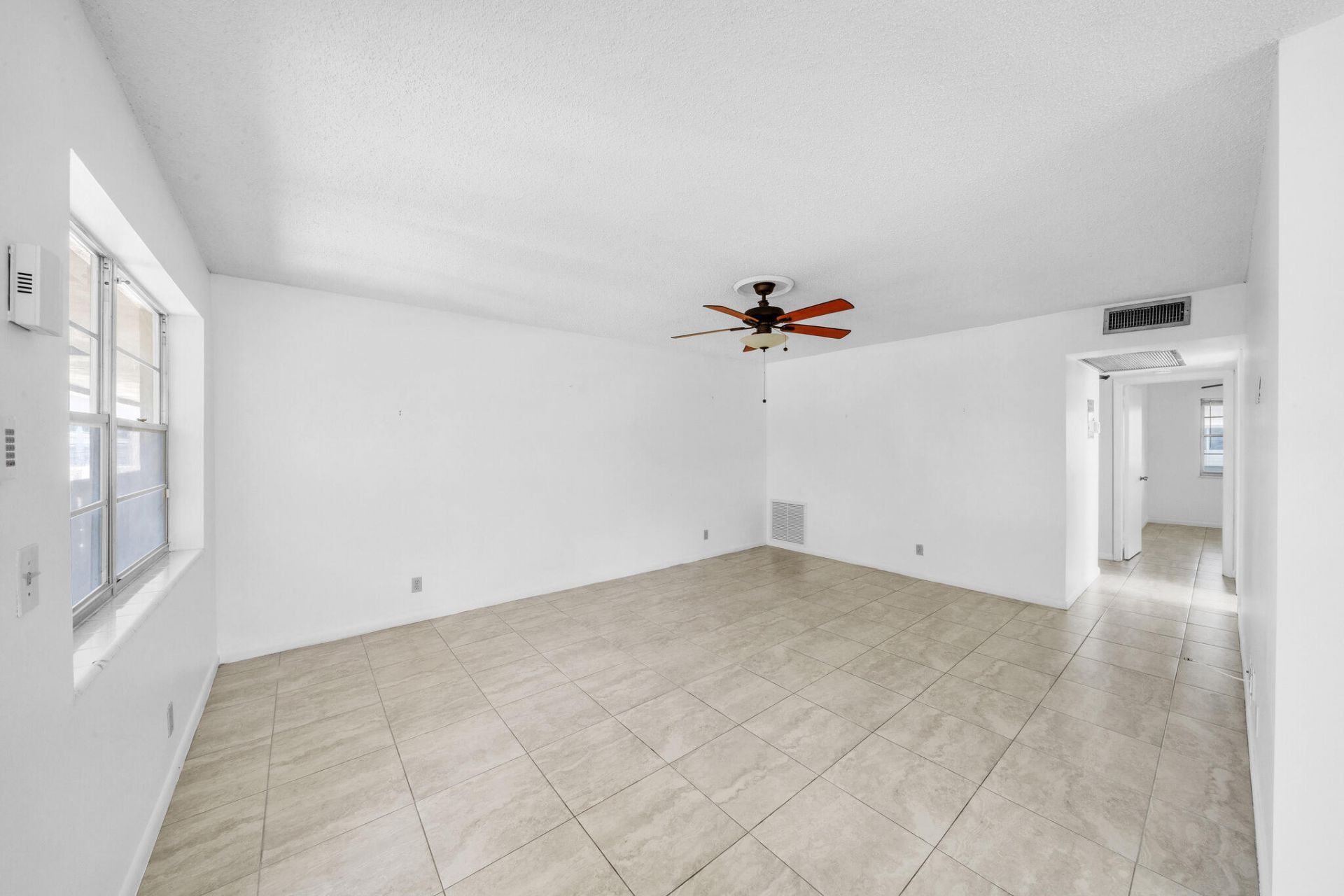 89 Canterbury D, West Palm Beach, FL 33417 Photo