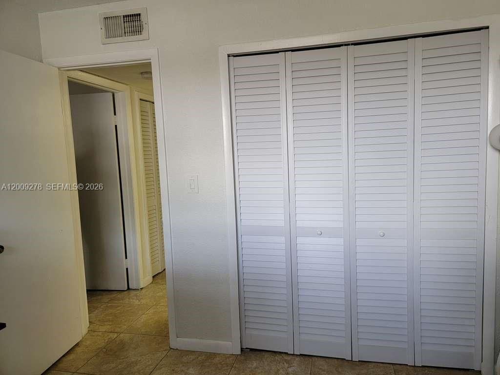 8425 NW 8th St , Unit 306, Miami, FL 33126 Photo
