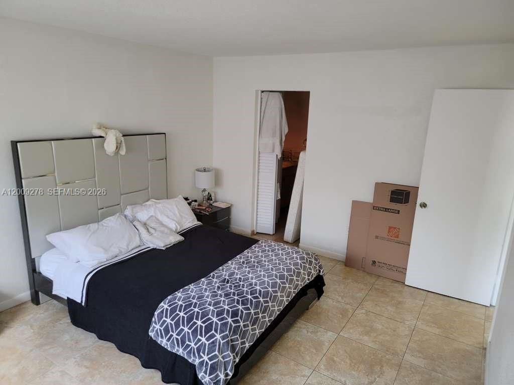 8425 NW 8th St , Unit 306, Miami, FL 33126 Photo