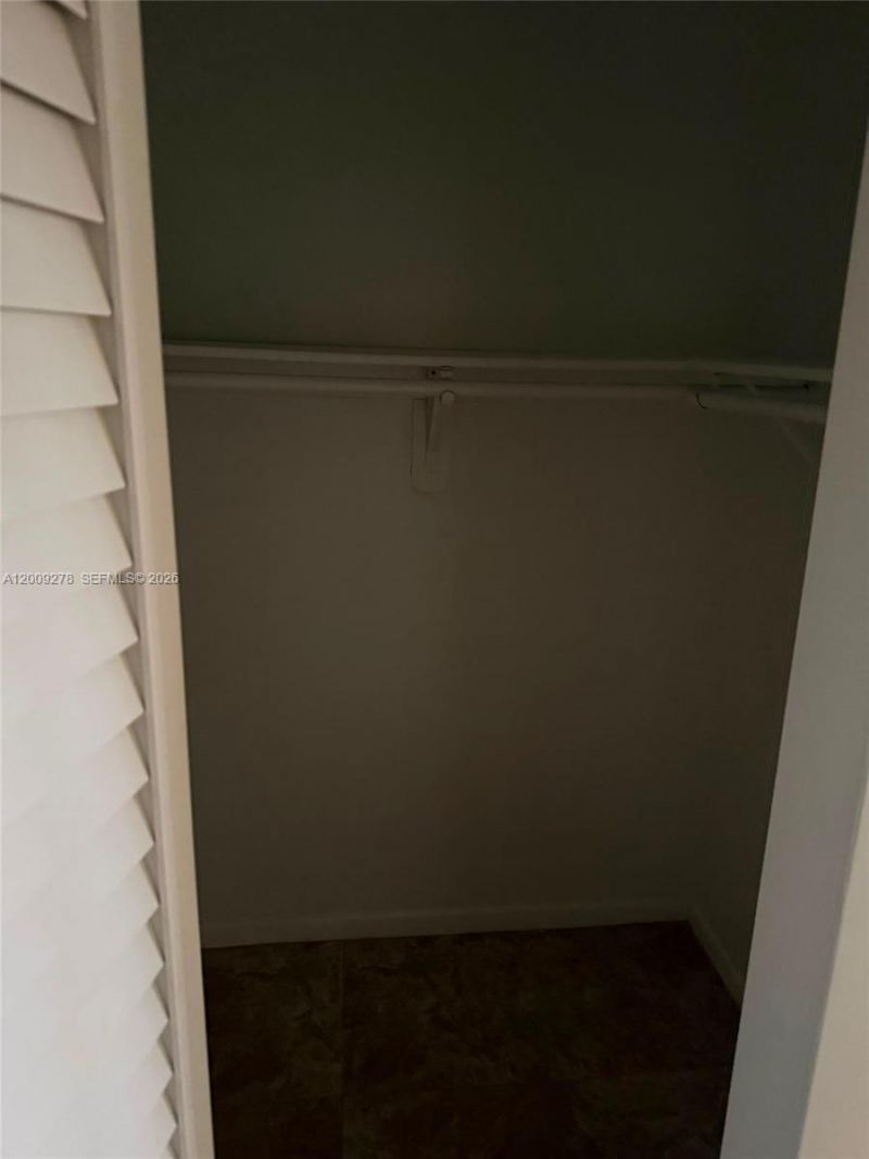 8425 NW 8th St, Unit 306, Miami, FL 33126 Photo