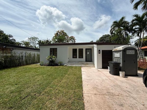 118 Sarto Ave, Coral Gables, FL 33134