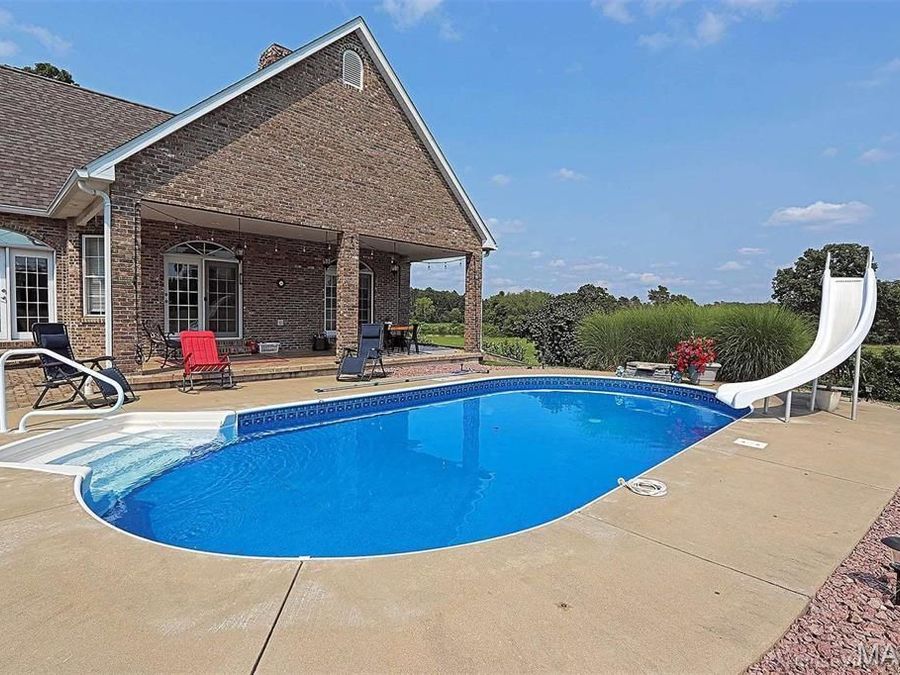 Property Image 61