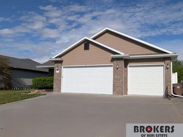 5230 N 13 Street, Lincoln, NE 68521