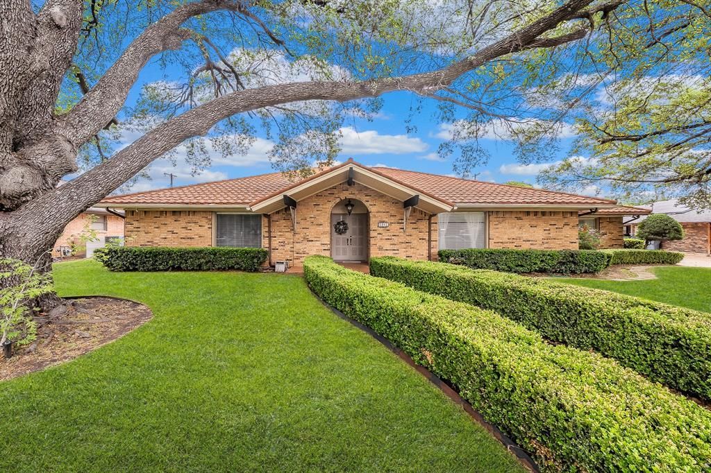 5801 Cedarcrest Drive, Haltom City, TX 76117 Main Photo