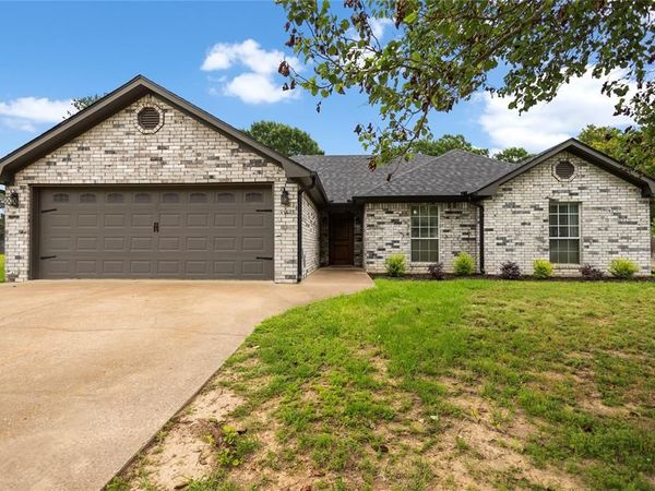 3589 Lansing Switch Road, Longview, TX 75602