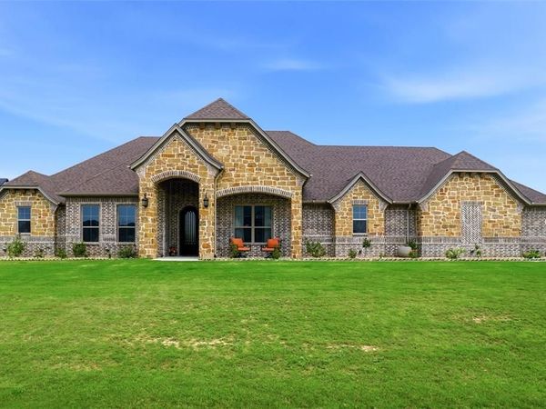 12005 Bella Vino Drive, Fort Worth, TX 76126