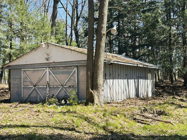 361 E Piney Road, Manistee, MI 49660