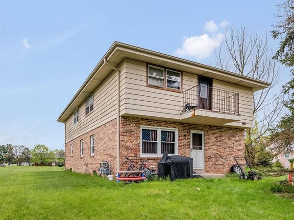 2090 Emery COURT, East Troy, WI 53120