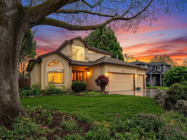 5534 N Citadel Way, Boise, ID 83703
