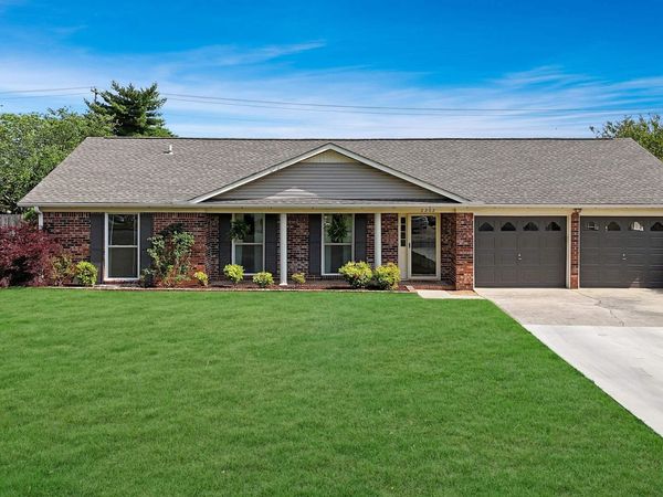 2202 Saint Andrews Street SW, Decatur, AL 35603