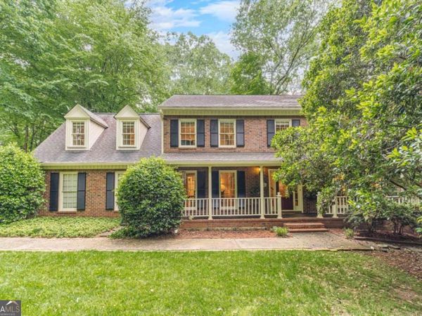 3734 Sandford Court SW, Lilburn, GA 30047