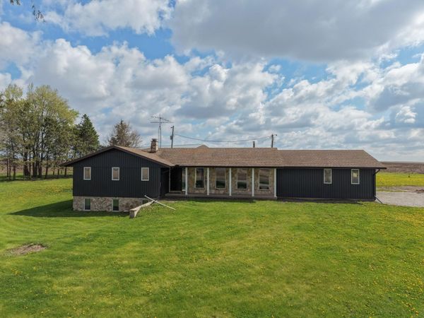 329 Wren Avenue, Ackley, IA 50601