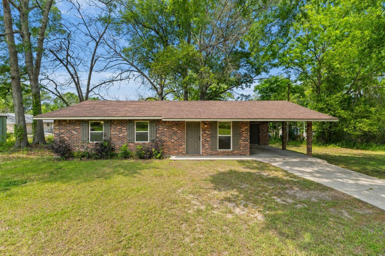 39 Gum St., Sumrall, MS 39482 Main Photo