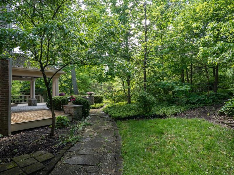 8453 Greenleaf Drive, Anderson Twp, OH 45255 Photo 62