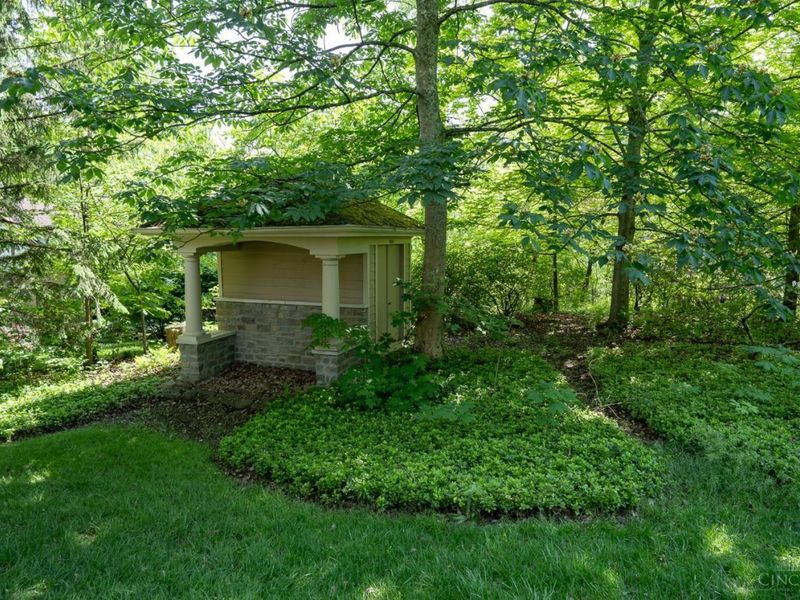 8453 Greenleaf Drive, Anderson Twp, OH 45255 Photo 73
