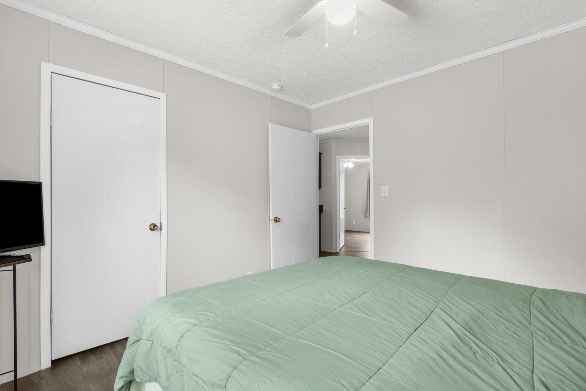 712 Wesley Grove Road Photo 23