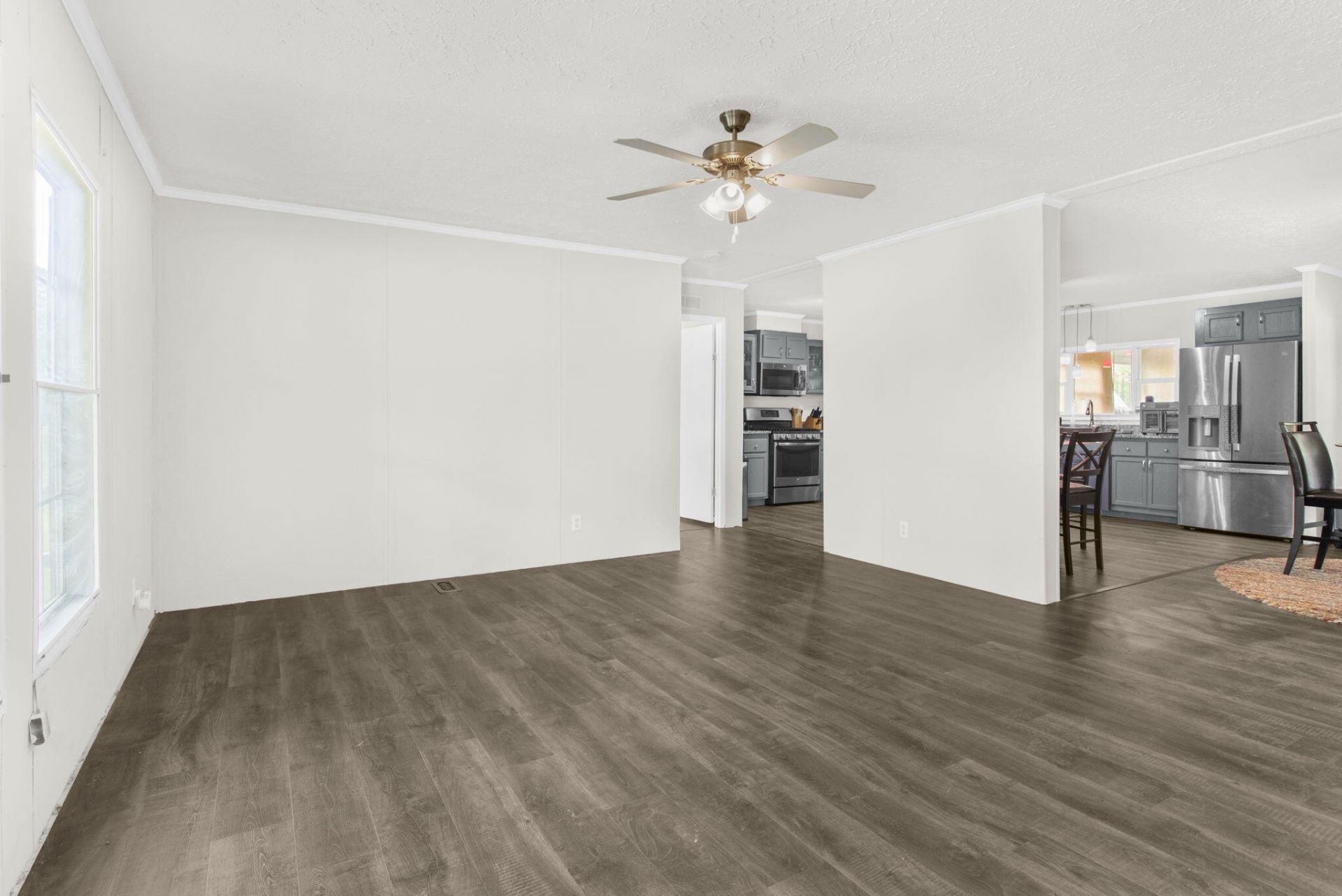 712 Wesley Grove Road Photo 3