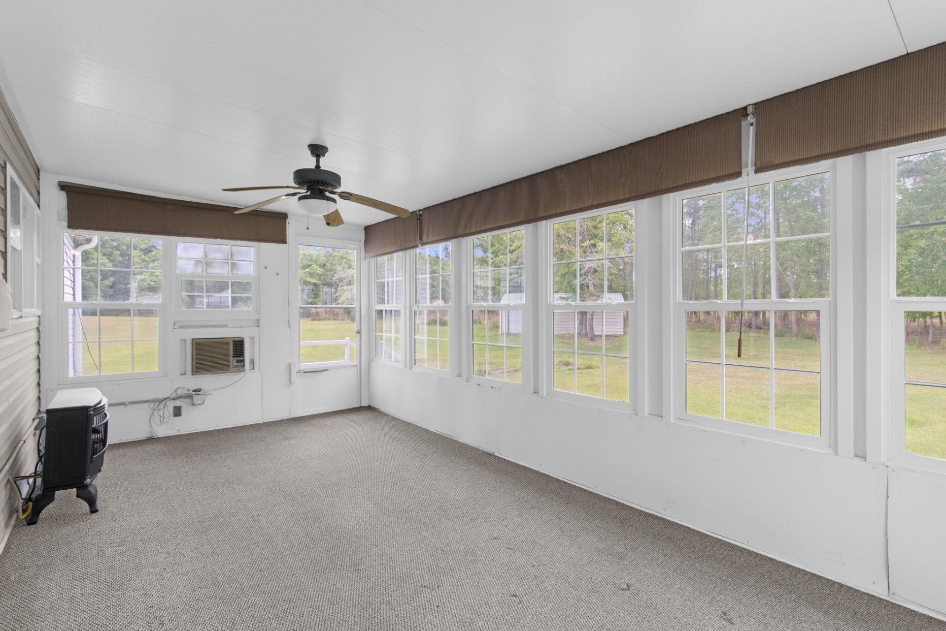 712 Wesley Grove Road Photo 33