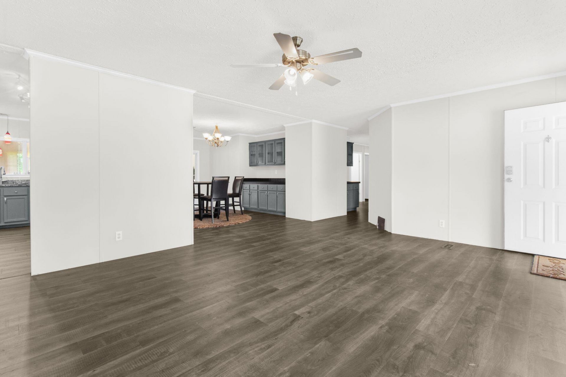 712 Wesley Grove Road Photo 4