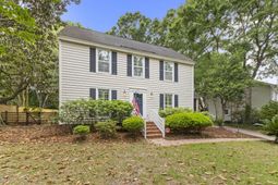 753 Milldenhall Road photo 4