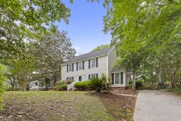 753 Milldenhall Road photo 4