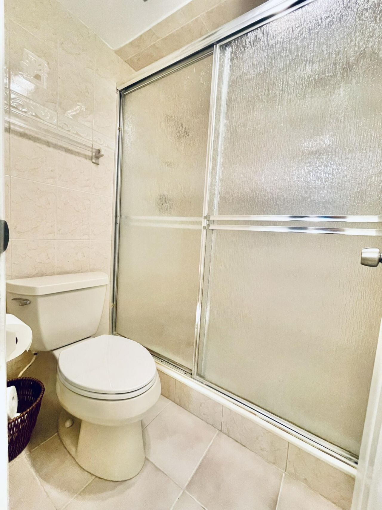 7000 NW 17th Street, Unit 203, Plantation, FL 33313 Photo