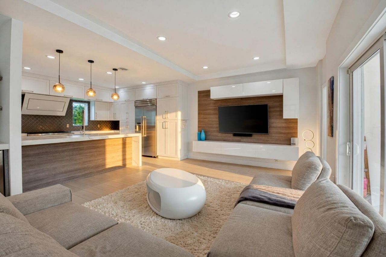 1044 NW 6th Drive, Boca Raton, FL 33486 Photo