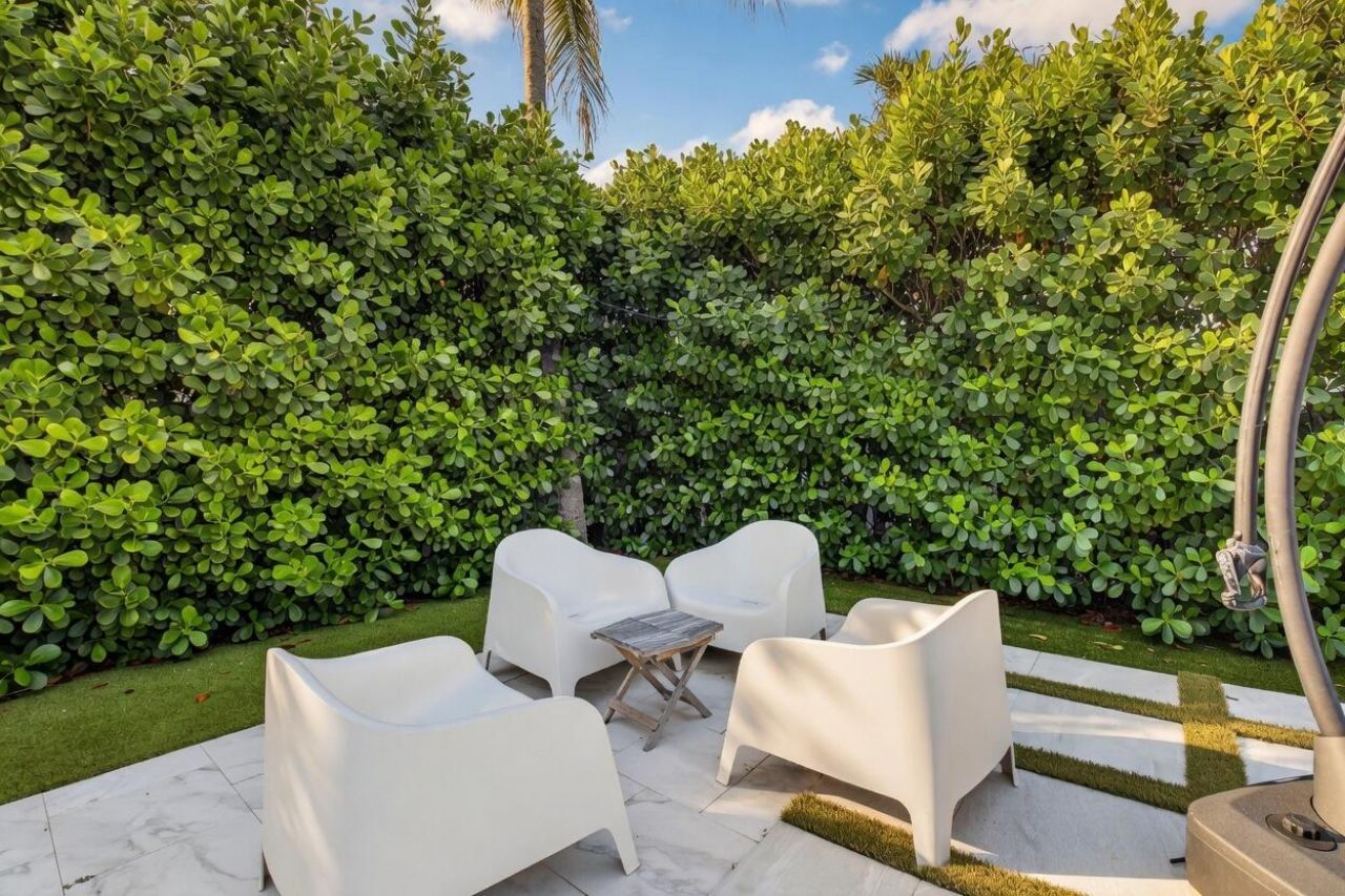 1044 NW 6th Drive, Boca Raton, FL 33486 Photo