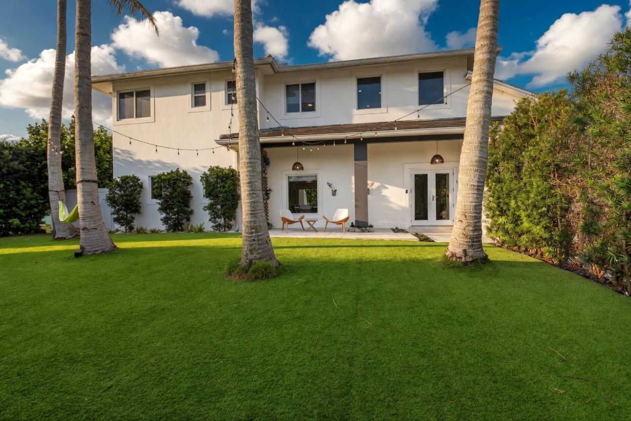 1044 NW 6th Drive, Boca Raton, FL 33486 Photo