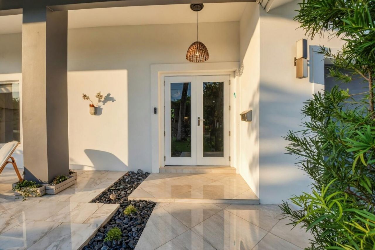 1044 NW 6th Drive, Boca Raton, FL 33486 Photo