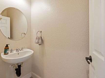 924 Cottrell Way, Galt, CA 95632 Photo
