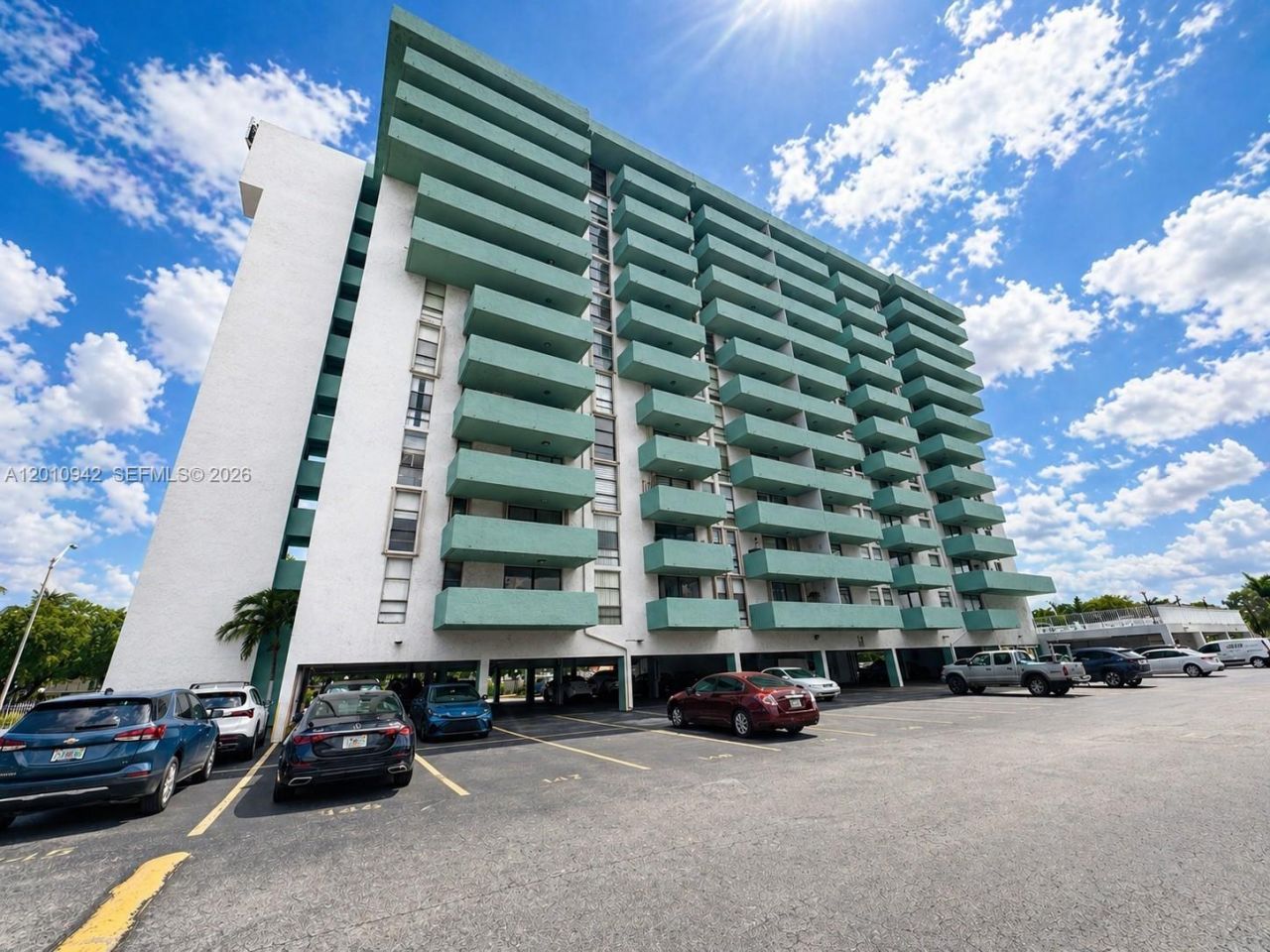 1825 W 44th Pl , Unit 501, Hialeah, FL 33012 Photo