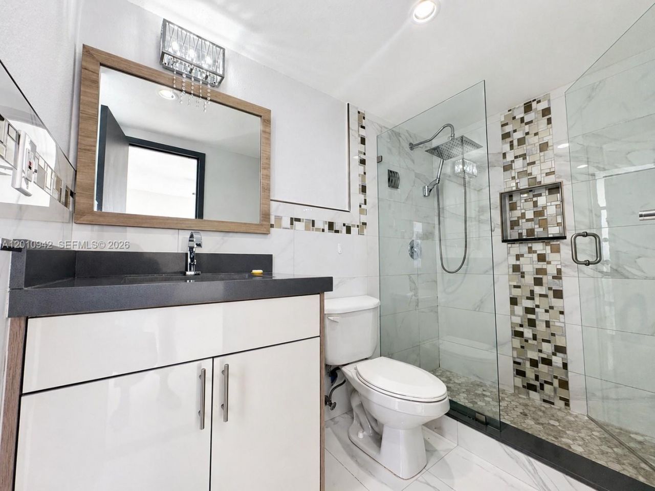 1825 W 44th Pl , Unit 501, Hialeah, FL 33012 Photo