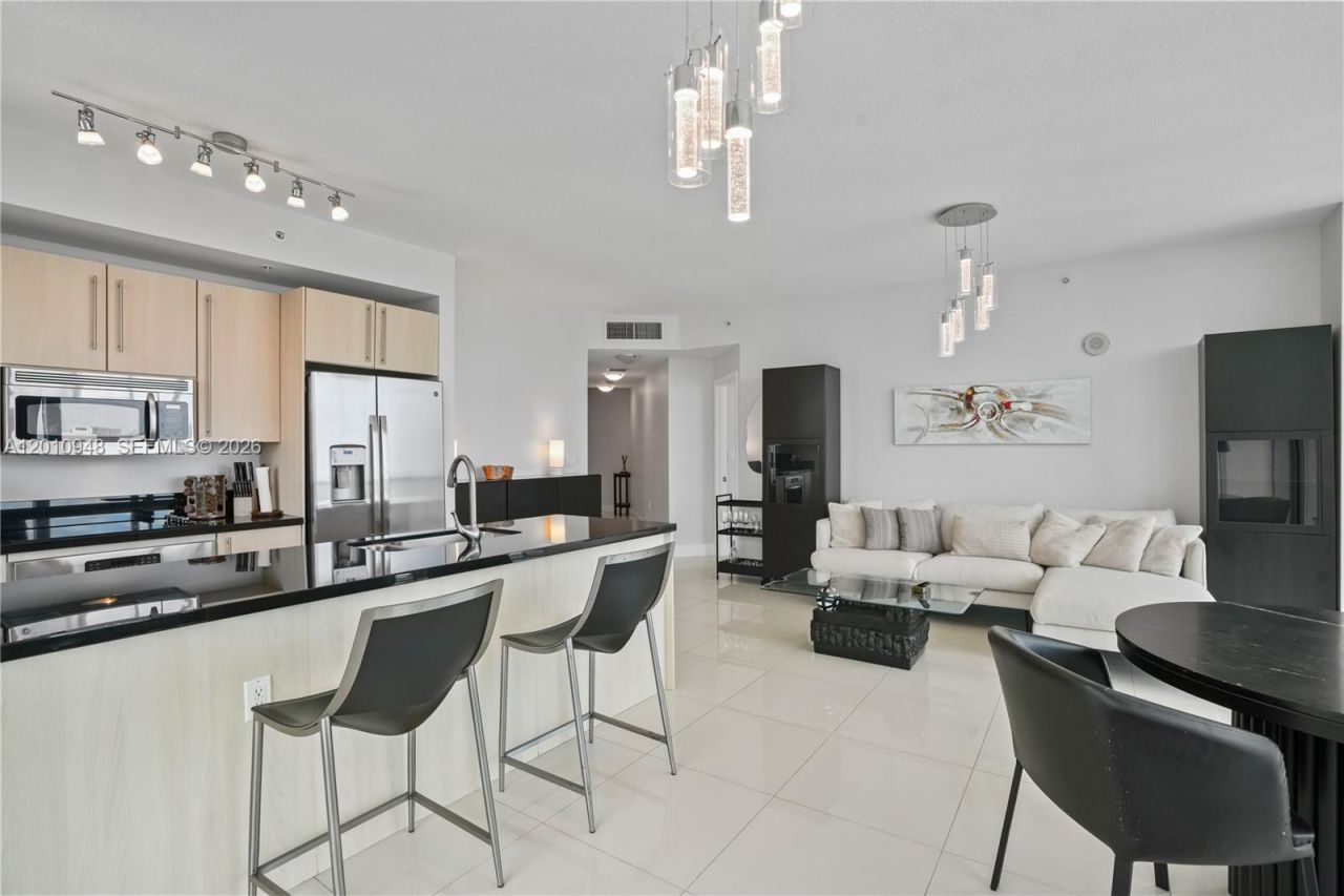 1111 SW 1st Ave, Unit 2325-N, Miami, FL 33130 Photo