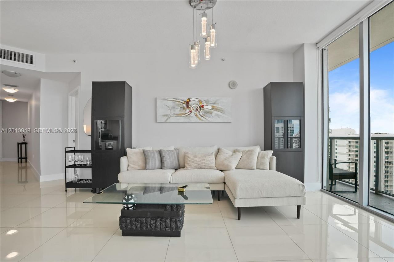 1111 SW 1st Ave, Unit 2325-N, Miami, FL 33130 Photo