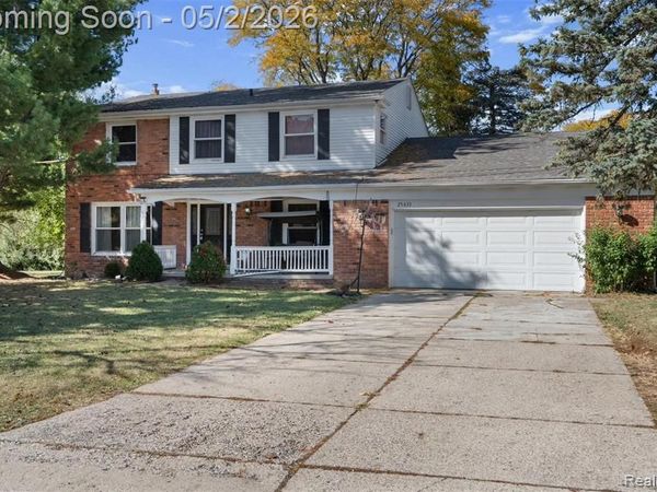 25633 Branchaster Road, Farmington Hills, MI 48336