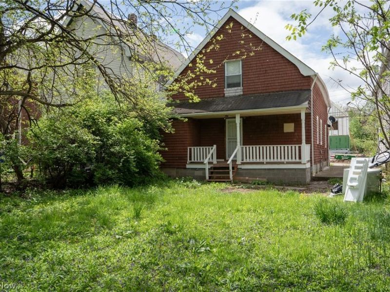 10209 Elwell Avenue, Cleveland, OH 44104 Photo 2