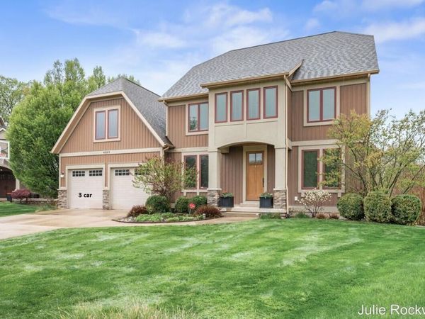 4985 W Village Court SE, Ada, MI 49301