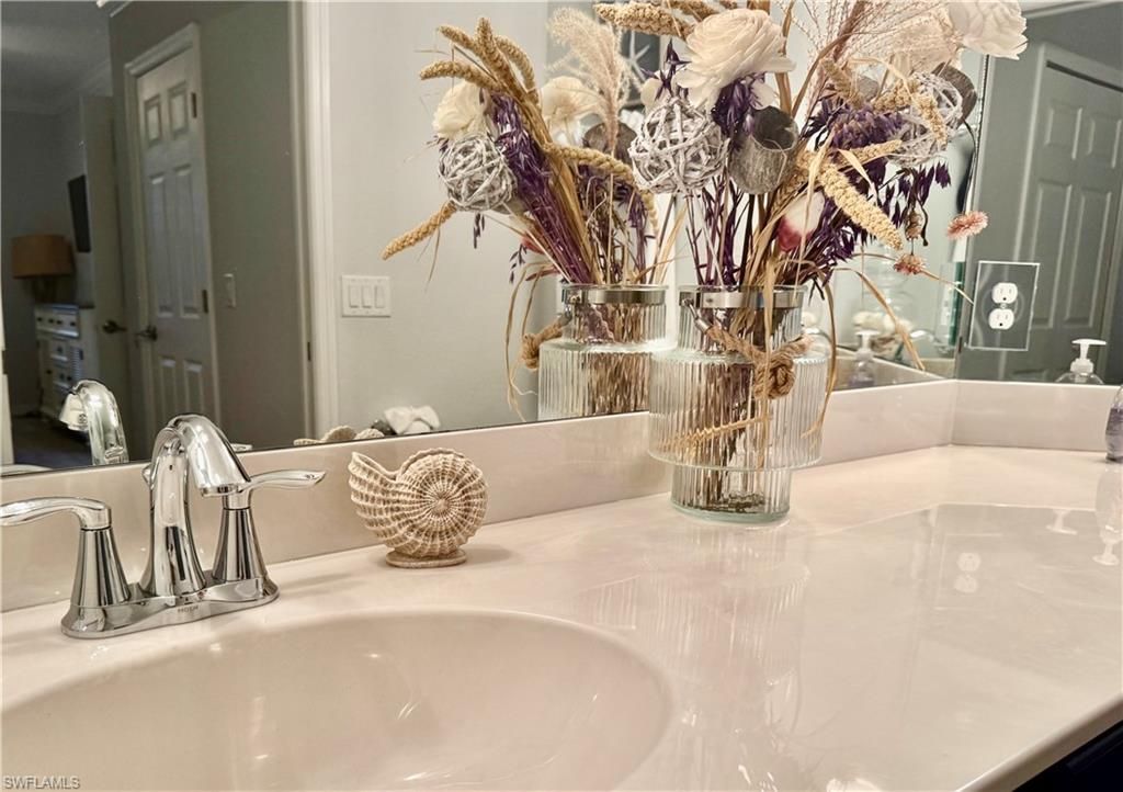 9514 Avellino Way, Unit 2113, Naples, FL 34113 Photo