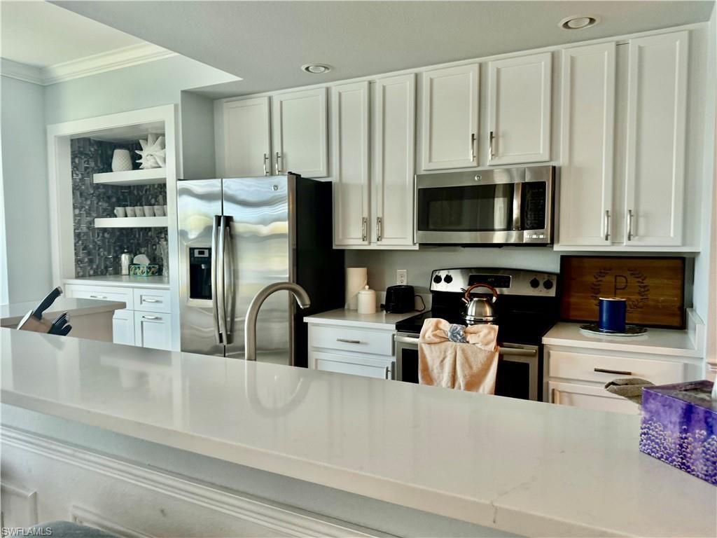 9514 Avellino Way, Unit 2113, Naples, FL 34113 Photo